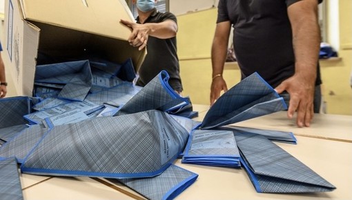 "La partecipazione politica in Lombardia": i risultati dell'indagine Ipsos Doxa "La partecipazione politica in Lombardia": i risultati dell'indagine Ipsos Doxa