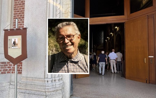 La fiducia, la bellezza, l'amicizia. C'erano le persone autentiche all'ultimo saluto di Gigi Ciapparella La fiducia, la bellezza, l'amicizia. C'erano le persone autentiche all'ultimo saluto di Gigi Ciapparella