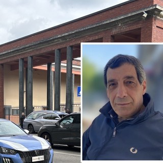 Il saluto della Volante e l'infinito abbraccio dei colleghi e dei bustocchi: buon viaggio, ispettore