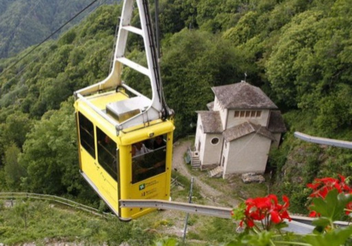 Impianto chiuso fino al 30 ottobre a Monteviasco: «Oltre la funivia c’è un paese» Impianto chiuso fino al 30 ottobre a Monteviasco: «Oltre la funivia c’è un paese»