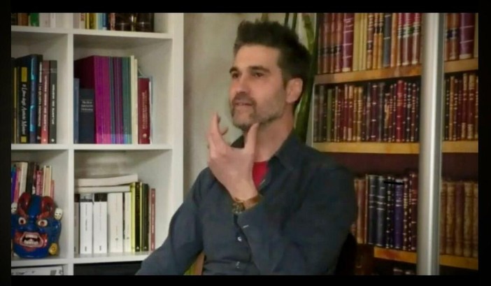 VIDEO. A caccia di fantasmi con Alessandro: «Bisogna avere fede...» VIDEO. A caccia di fantasmi con Alessandro: «Bisogna avere fede...»