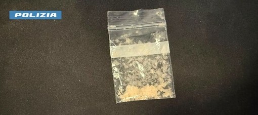 A Varese sequestrata dalla polizia la nuova droga "White Hash"