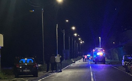 Muore un ragazzo di 15 anni dopo il terribile incidente della notte a Luino