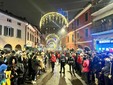 Le immagini del Falò di Sant'Antonio questa sera in piazza della Motta a Varese