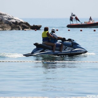Freedom to Swim torna a Loano: il 27 giugno la seconda edizione dell’evento che rende il mare accessibile a tutti