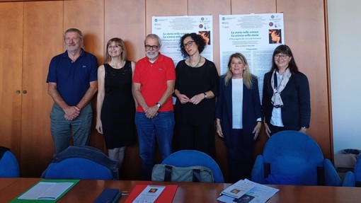 Da sinistra alla presentazione della nuova edizione dei Giovani Pensatori Giuseppe Carcano, Stefania Barile, Fabio Minazzi, Florinda Cambria, Giovanna Brebbia e Graziella Segat Da sinistra alla presentazione della nuova edizione dei Giovani Pensatori Giuseppe Carcano, Stefania Barile, Fabio Minazzi, Florinda Cambria, Giovanna Brebbia e Graziella Segat