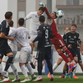 Galimberti insacca così l'1-0 della Leon (foto dal profilo ufficiale AC LEON Monza e Brianza)