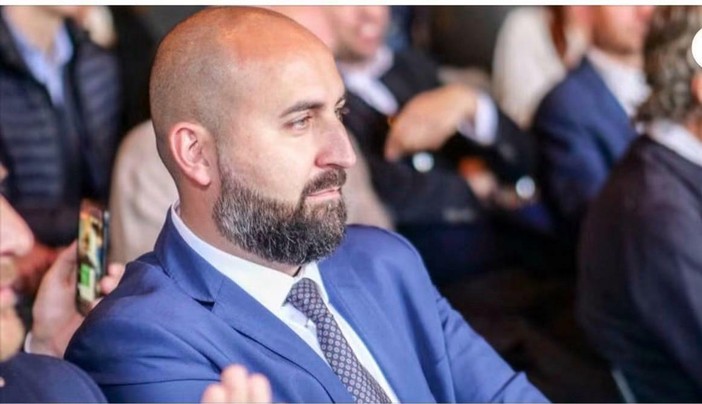 Gorrasi: «Benvenuti nel Futuro (Anteriore) con Vannacci» Gorrasi: «Benvenuti nel Futuro (Anteriore) con Vannacci»