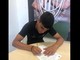 Gregorio Angelè firma per il Milan nella foto postata sulla pagina Facebook dell'Accademia Varese
