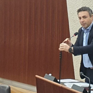 Fibromialgia, Astuti: «Serve formazione per i medici e investimenti concreti della Regione Lombardia»