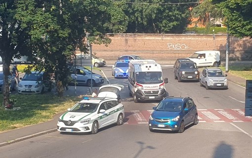 Busto, ciclista investita in via Mazzini