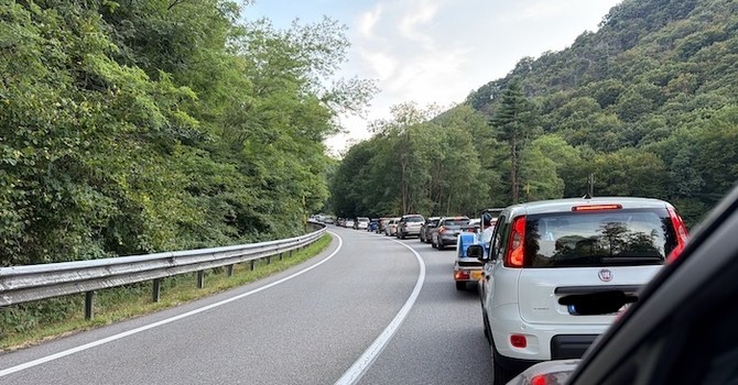 Incidente sulla statale a Induno, 75enne in ospedale Incidente sulla statale a Induno, 75enne in ospedale