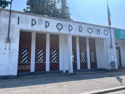 Due proposte per la gestione e il rinnovamento dell'ippodromo. Lunedì l'apertura delle buste