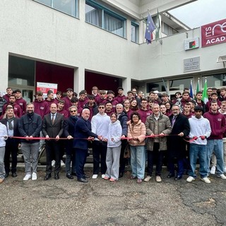 Taglio del nastro per la ITS Red Academy in via Brunico Taglio del nastro per la ITS Red Academy in via Brunico