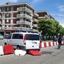 Il van e l'autobus dopo l'incidente Il van e l'autobus dopo l'incidente