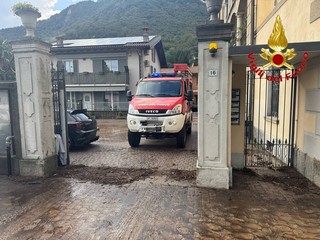 Vigili del fuoco in azione a Bisuschio/1 Vigili del fuoco in azione a Bisuschio/1