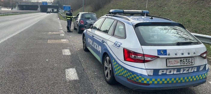Controlli nella aree di sosta della 336 di Malpensa