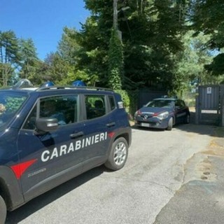 Lesa, elicottero precipitato: la Procura apre un fascicolo e avvia l’autopsia sulla vittima