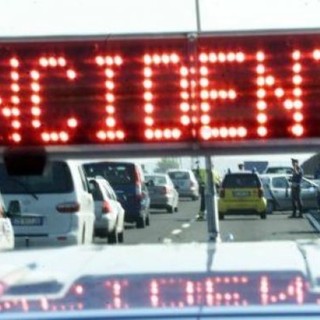 Ancora un incidente in Autolaghi: quattro persone soccorse tra l'uscita di Origgio e lo svincolo per l'A8