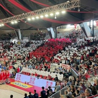 Itelyum Arena da tutto esaurito per il derby contro Cantù di domenica