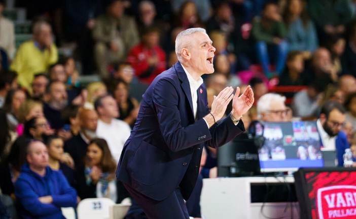 Ioannis Kastritis, coach della Openjobmetis Varese (foto Fabio Averna) Ioannis Kastritis, coach della Openjobmetis Varese (foto Fabio Averna)