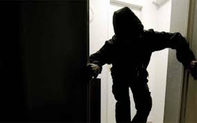 Furti in serie tra Cassano e Gallarate: colpite abitazioni nel tardo pomeriggio