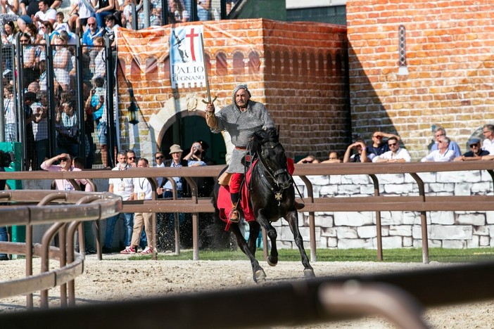 foto dalla pagina Facebook della Fondazione Palio