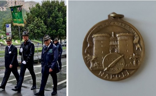 «Tenga questa medaglia, è di mio padre che tornò dalla Russia». Un gesto e un'immagine che raccontano tutto lo spirito alpino «Tenga questa medaglia, è di mio padre che tornò dalla Russia». Un gesto e un'immagine che raccontano tutto lo spirito alpino