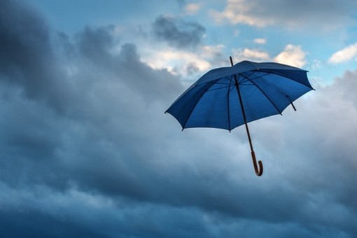 Una domenica di nuvole e qualche goccia sul Varesotto, ma in settimana tornano sole e clima mite