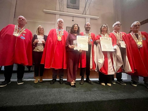 A Busto il raduno delle confraternite. Il sindaco: «L’evento “identitario” più importante di questi 10 anni» A Busto il raduno delle confraternite. Il sindaco: «L’evento “identitario” più importante di questi 10 anni»