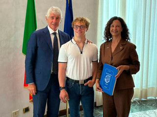 Riccardo Maino con Ministro Abodi e la deputata della Lega Maffioli