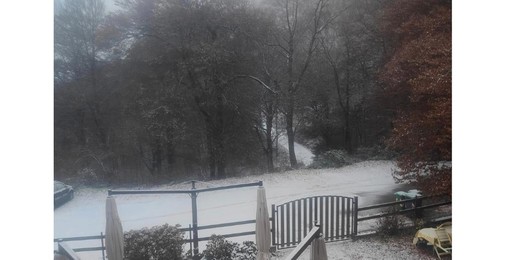 Ieri la prima neve al Campo dei Fiori (ringraziamo per la foto il nostro lettore Olgher)