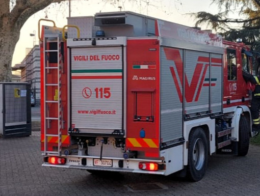 Tragedia nel sonno a Castellanza, donna muore asfissiata per colpa di una sigaretta rimasta accesa