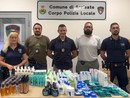 Rubano cosmetici per quasi 3000 euro, li ferma la polizia locale di Arcisate