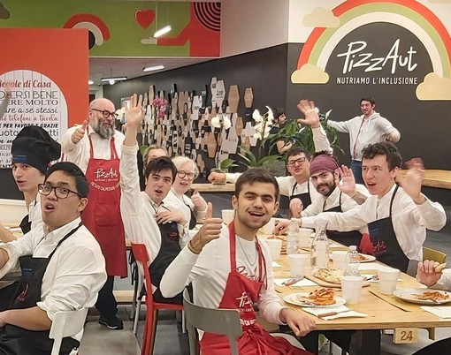 I ragazzi di PizzAut in una foto d'archivio