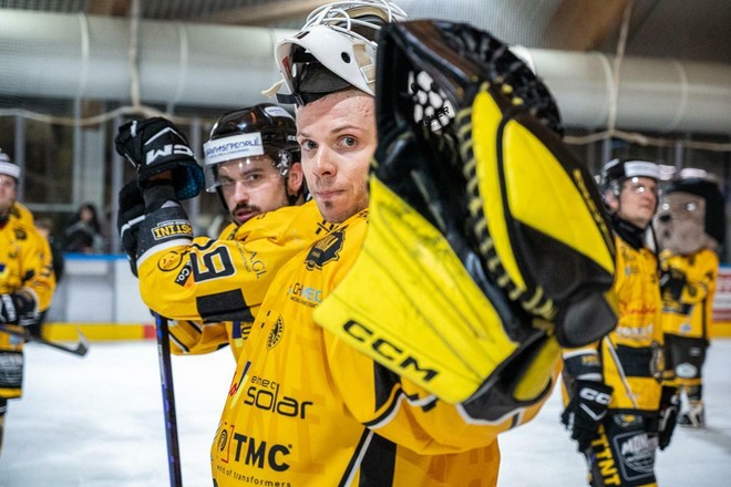 Gli occhi di Pisarenko dietro a cui spuntano quelli di Buono: qui c'è tutto (foto Alessandro Umberto Galbiati)
