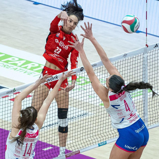 Milano passa facile a Busto, playoff sempre più lontani per la Uyba