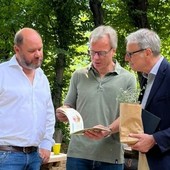 Il garante Riccardo Bettiga in un momento della visita a Pappaluga Il garante Riccardo Bettiga in un momento della visita a Pappaluga