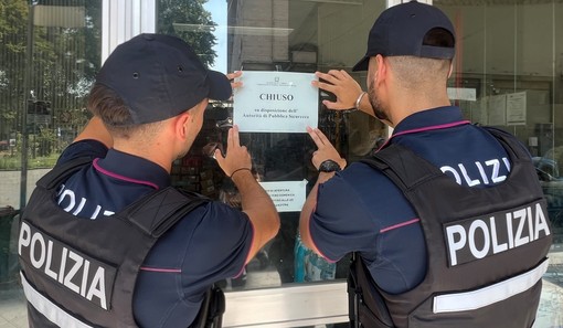 Fuga dopo l’aggressione, si rifugia nel minimarket: il Questore chiude il locale per sette giorni