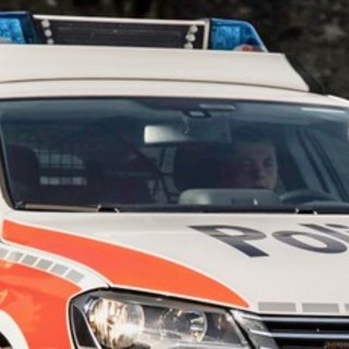 Si ferisce in cantiere, grave un frontaliere italiano