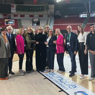 Presentata ieri la quarta edizione del Pink Month di Pallacanestro Varese
