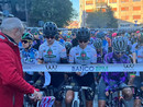 Renzo Oldani, patron della Binda, alla partenza della Tre Valli femminile a Busto