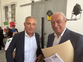 Riccardo Comerio ed Angelo Carenzi: scambio di saluti tra benemeriti