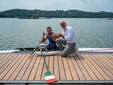 Giacomo Perini d'argento nel singolo paralimpico PR1 premiato dal presidente federale Galtarossa