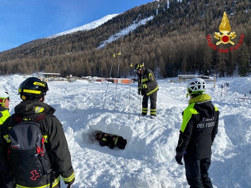 I vigili del fuoco di Varese esperti nelle emergenze anti valanga
