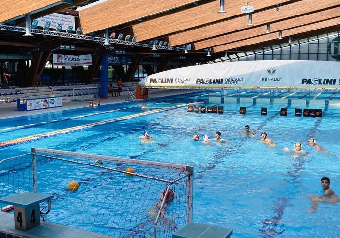Svolta per la Piscina Manara? Il Comune di Busto valuta l'avvio diretto dei cantieri