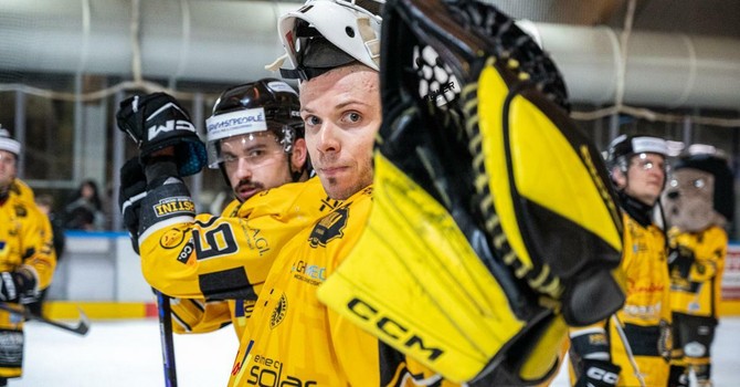 Gli occhi di Pisarenko dietro a cui spuntano quelli di Buono: qui c'è tutto (foto Alessandro Umberto Galbiati)
