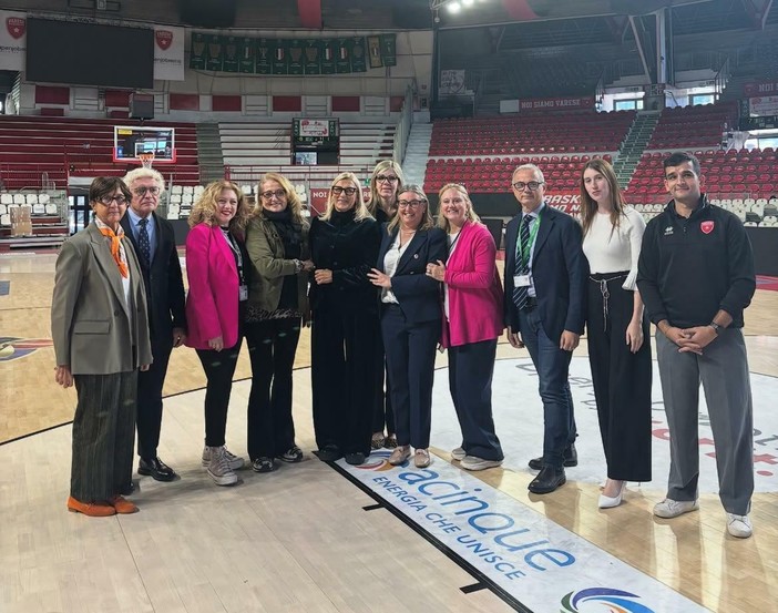 Presentata ieri la quarta edizione del Pink Month di Pallacanestro Varese