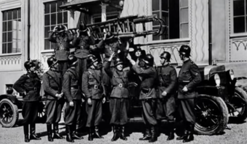 LA VARESE NASCOSTA. La vera storia dei famosi pompieri di Viggiù LA VARESE NASCOSTA. La vera storia dei famosi pompieri di Viggiù