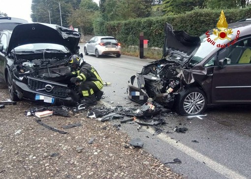 Sicurezza stradale in Valganna: il Comune di Cadegliano Viconago accoglie con favore l’iniziativa del sindaco di Marchirolo Emanuele Schipani Sicurezza stradale in Valganna: il Comune di Cadegliano Viconago accoglie con favore l’iniziativa del sindaco di Marchirolo Emanuele Schipani